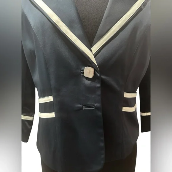 Sharagano’s Women’s Navy Blue Blazer w/ White Trim-size 12 - Picture 8 of 11